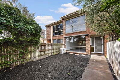 /international/au/2-85-86-nepean-highway-seaford-vic-151326856/