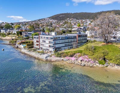 /international/au/14-482-sandy-bay-road-sandy-bay-tas-152672300/