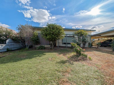 /international/au/58-murray-street-kerang-vic-151051260/