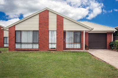 /international/au/166-coleraine-road-hamilton-vic-151641852/