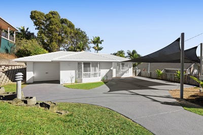 /international/au/13-renison-drive-kuluin-qld-151580904/