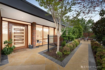 /international/au/4-artemis-court-templestowe-lower-vic-152579256/