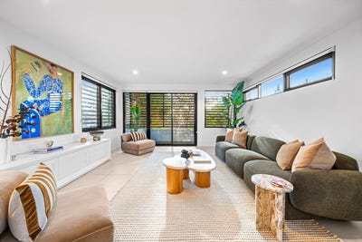 /international/au/2-1-twenty-fourth-avenue-palm-beach-qld-150928696/