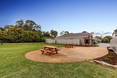 /international/au/14-22-chum-street-bendigo-vic-147217316/