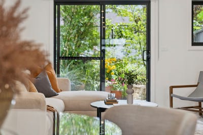 /international/au/21-33-braybrooke-street-bruce-act-150841704/