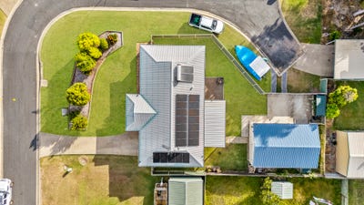 /international/au/4-pacey-street-parkhurst-qld-151139428/
