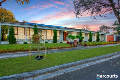 /international/au/22-donbirn-way-vermont-south-vic-148336524/