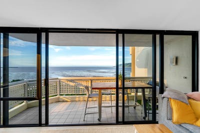 /international/au/111-219-225-abbott-street-cairns-north-qld-148405528/