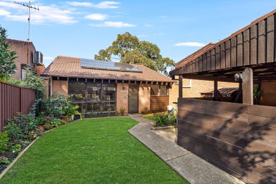 /international/au/7-133-edgar-street-condell-park-nsw-148578696/
