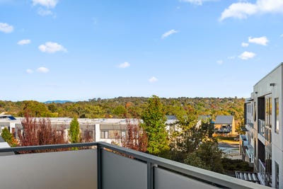 /international/au/61-4-henshall-way-macquarie-act-151137092/