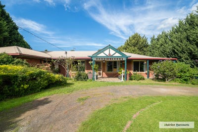 /international/au/17-mccarthy-court-wallan-vic-151054076/