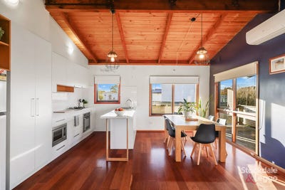 /international/au/76-panorama-drive-cape-woolamai-vic-148401064/