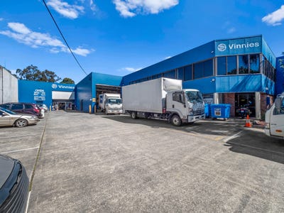 /international/au/36-38-nestor-drive-meadowbrook-qld-505155480/