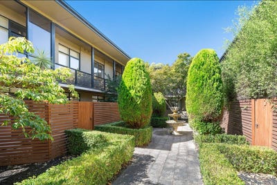 /international/au/11-120-princess-street-kew-vic-152154448/