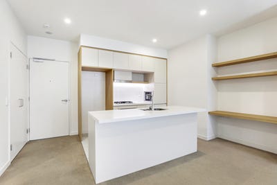 /international/au/704-101a-lord-sheffield-circuit-penrith-nsw-148348612/