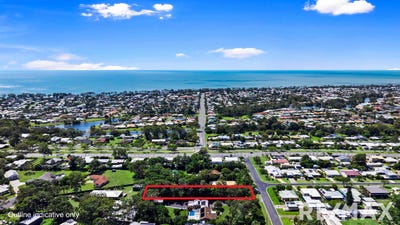 /international/au/9-howard-street-urangan-qld-204472592/