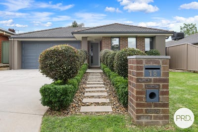 /international/au/18-stringybark-court-thurgoona-nsw-152573444/