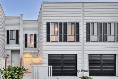 /international/au/48-10-astral-court-flinders-view-qld-152649444/