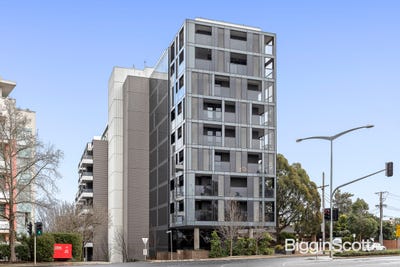 /international/au/209-5-sovereign-point-court-doncaster-vic-152455532/