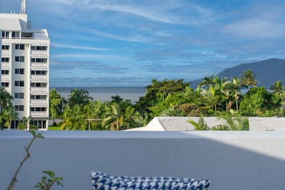 /international/au/13-21-digger-street-cairns-north-qld-148268644/?lang=en