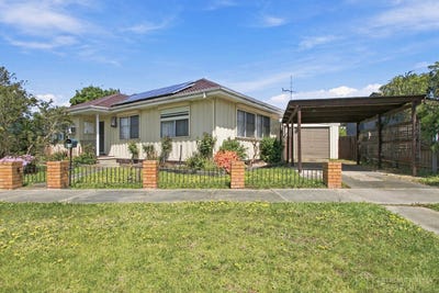 /international/au/1-walton-street-rosedale-vic-152639780/