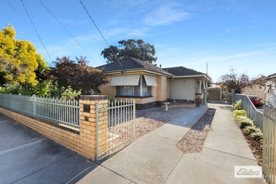/international/au/10-woods-street-kennington-vic-151165784/