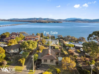/international/au/40-mckinly-street-midway-point-tas-148610344/