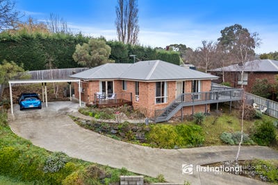/international/au/10-olivia-court-kingston-tas-148341052/