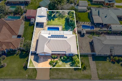 /international/au/64-cunnington-street-bundaberg-east-qld-148531904/