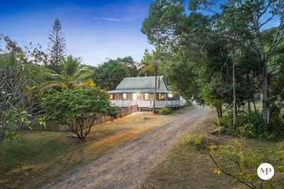 /international/au/355-369-frenchville-road-frenchville-qld-151360664/