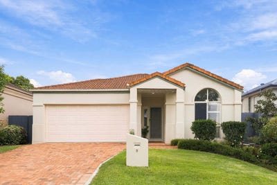 /international/au/8-protea-place-bridgeman-downs-qld-152663972/