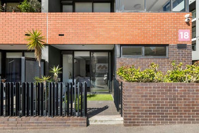 /international/au/g06-18-grosvenor-street-abbotsford-vic-152483104/