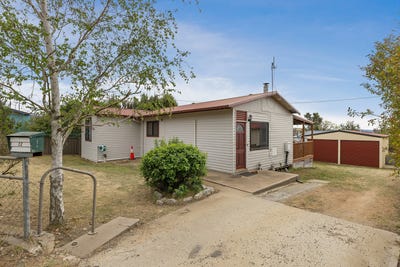 /international/au/22-waggun-street-cooma-nsw-152540904/