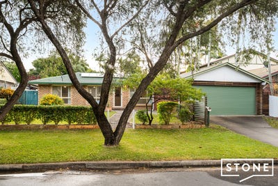 /international/au/6-penfold-street-hillcrest-qld-148358392/