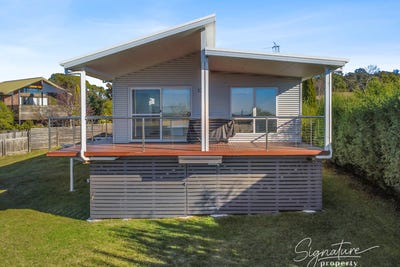 /international/au/43-elizabeth-street-bridport-tas-151629880/