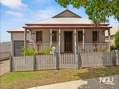 /international/au/18-colorado-drive-springfield-lakes-qld-151233040/