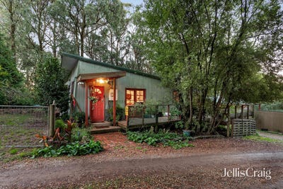 /international/au/14-watsons-road-kinglake-west-vic-151201844/