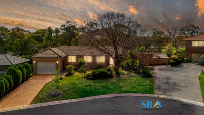 /international/au/5-pyke-place-wanniassa-act-152565300/