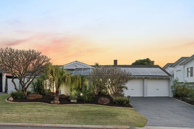 /international/au/4-ruthven-place-duncraig-wa-152613464/