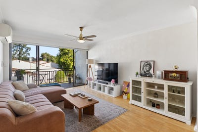 /international/au/11-45-shakespeare-avenue-yokine-wa-151506868/