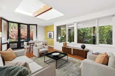 /international/au/97-mackenzie-street-hackett-act-151052496/