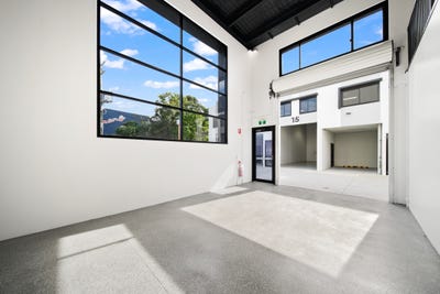 /international/au/1-35-demand-avenue-arundel-qld-505162256/