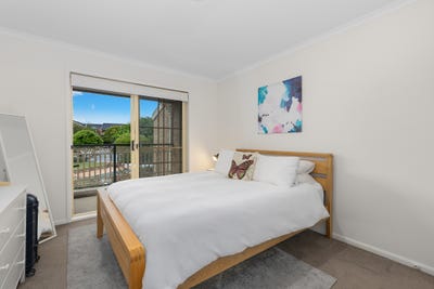 /international/au/15-13-sturt-avenue-griffith-act-150808760/
