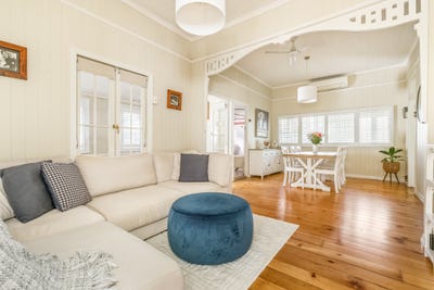 /international/au/46-gordon-street-gordon-park-qld-148676352/?lang=pt