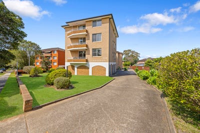 /international/au/7-24-26-kiora-road-miranda-nsw-152621692/