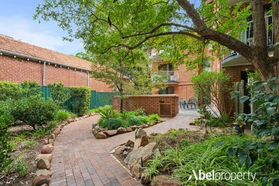 /international/au/4-172-bagot-road-subiaco-wa-151094120/