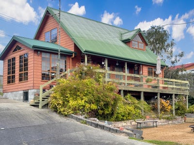 /international/au/39-erythos-grove-st-helens-tas-148713724/?lang=en