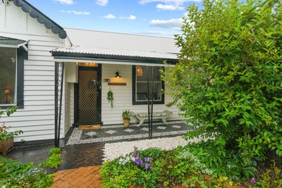 /international/au/33-browley-street-moss-vale-nsw-151267816/