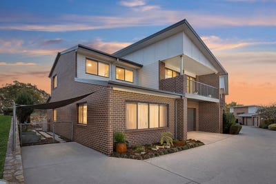 /international/au/18-16-ray-ellis-crescent-forde-act-151036032/