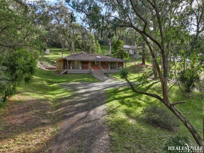/international/au/25-centre-grove-healesville-vic-151541524/